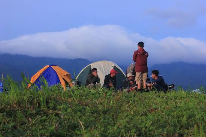 Tapian Ratu Camp Real Bukittinggi Zewnętrze zdjęcie